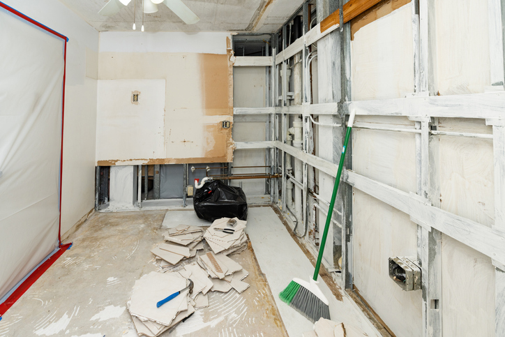 How Can I Sell My Damaged House in Lakeland, FL?